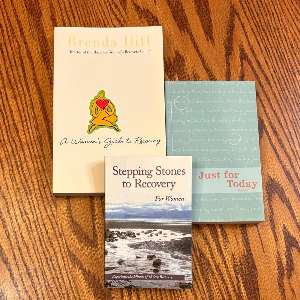 NWT 3 Alcoholic Addiction Women’s Self Help Paperback Books